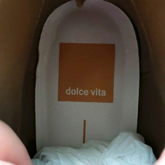 Dolce Vita karsen bootie, tan/beige/brown, genuine leather upper, Sz 8.5. - Picture 8 of 15